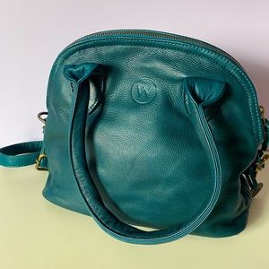 NWOT Wanderers Travel Co The Banff Crossbody Bag